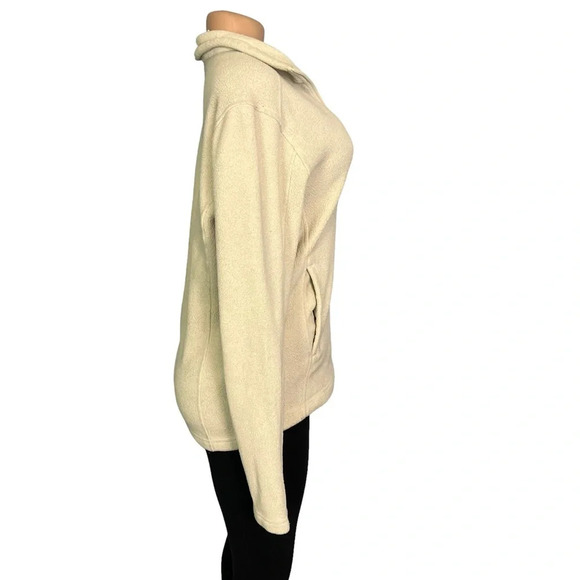 Patagonia Synchilla Cream 1/4 Zip Pullover - Picture 5 of 9